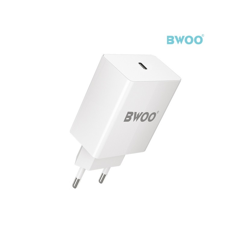 Universal CDA68 PD 20W 1x USB-C Balts | mobilo.lv